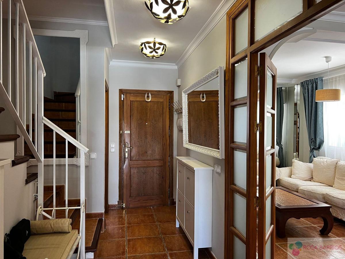 Venta de villa en Nueva Andalucía