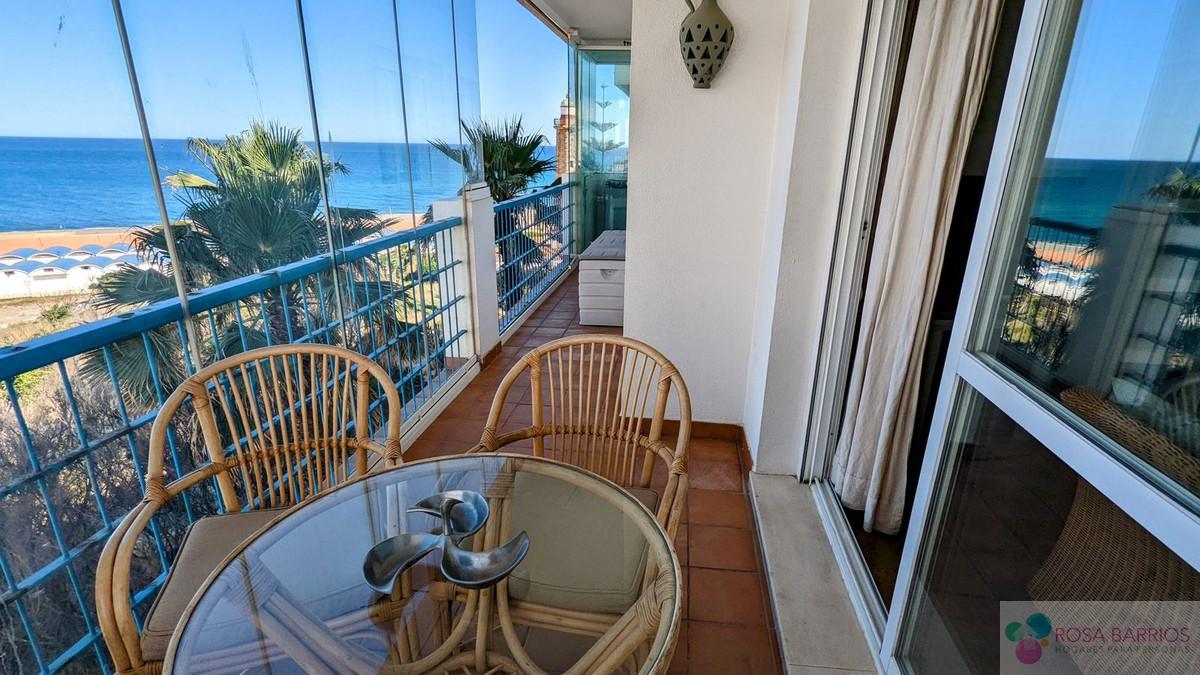 For sale of apartment in Estepona