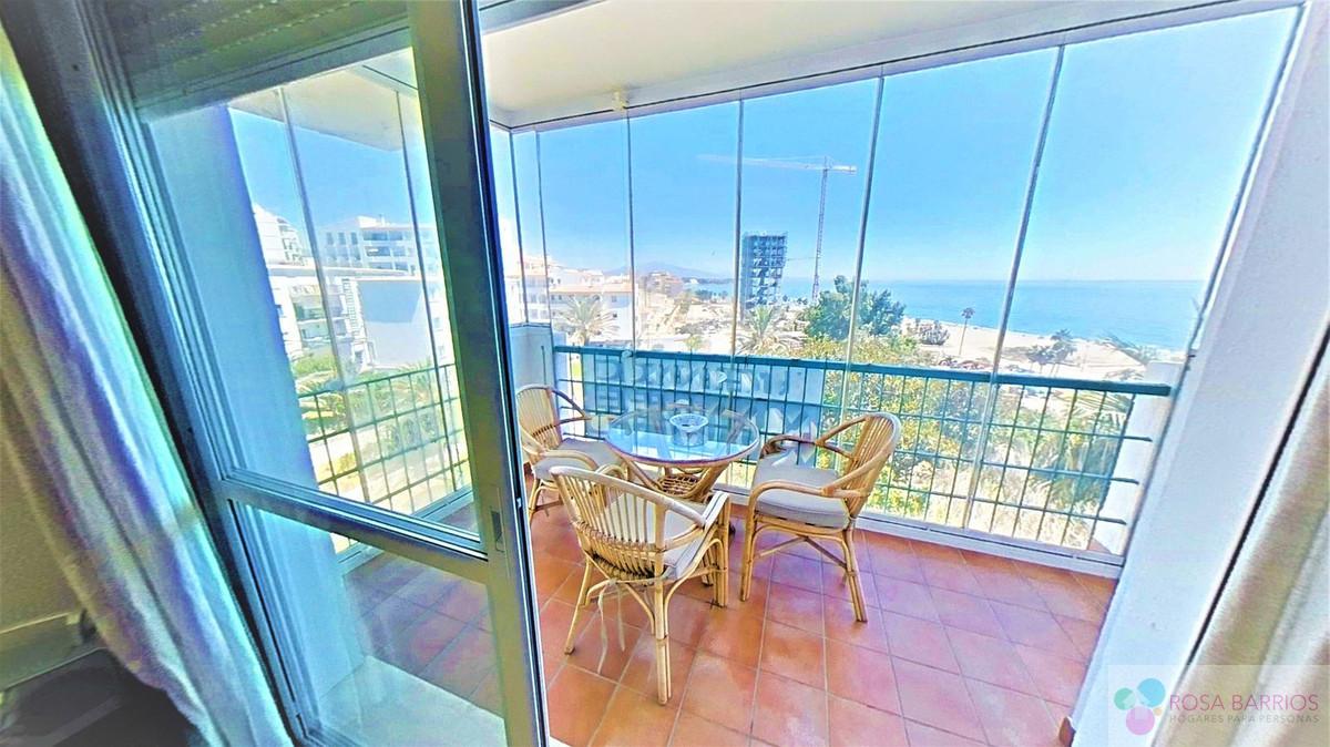 For sale of apartment in Estepona