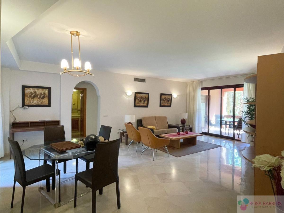 For sale of apartment in Marbella