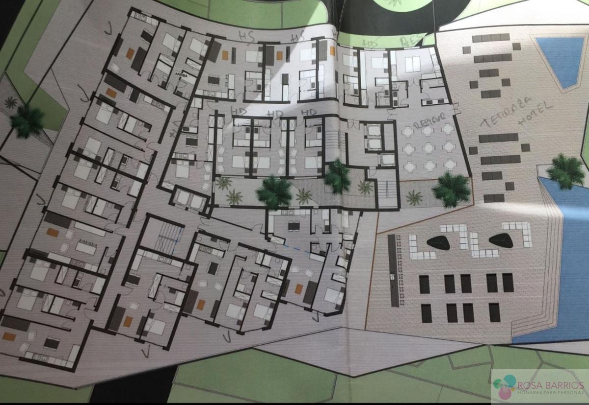 Venta de local comercial en Estepona