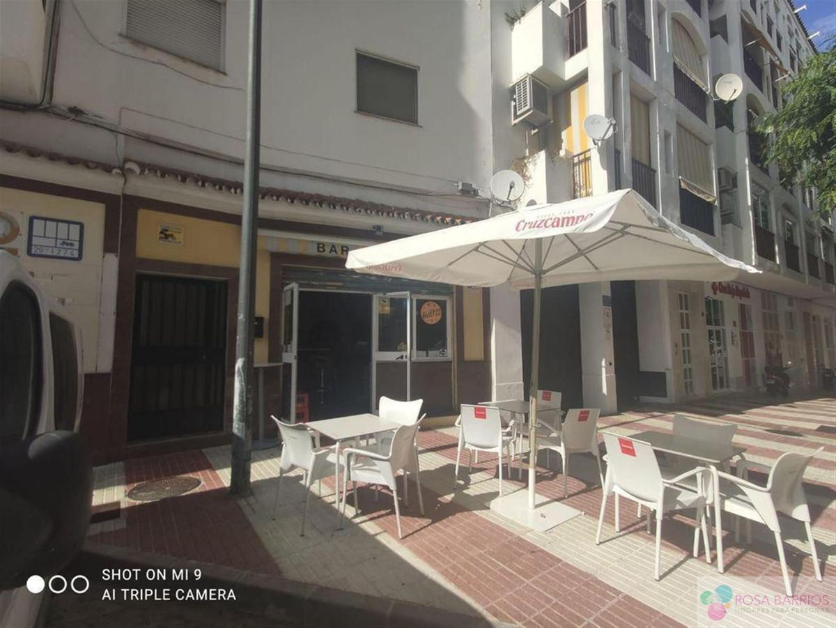 For sale of commercial in Marbella
