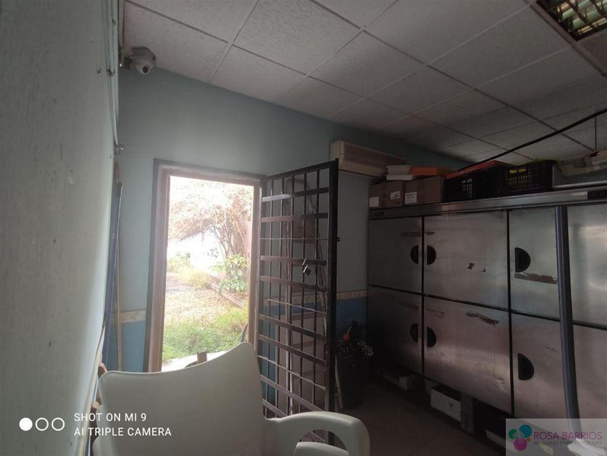 For sale of commercial in Marbella