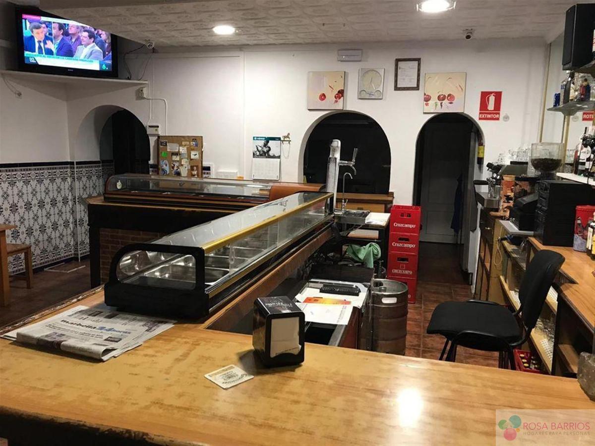 For sale of commercial in Marbella
