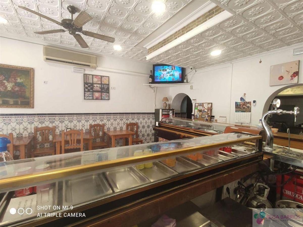 For sale of commercial in Marbella