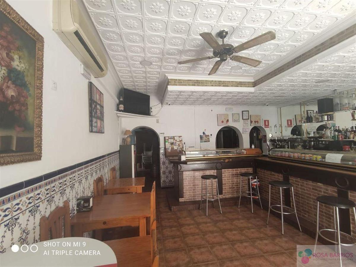 For sale of commercial in Marbella
