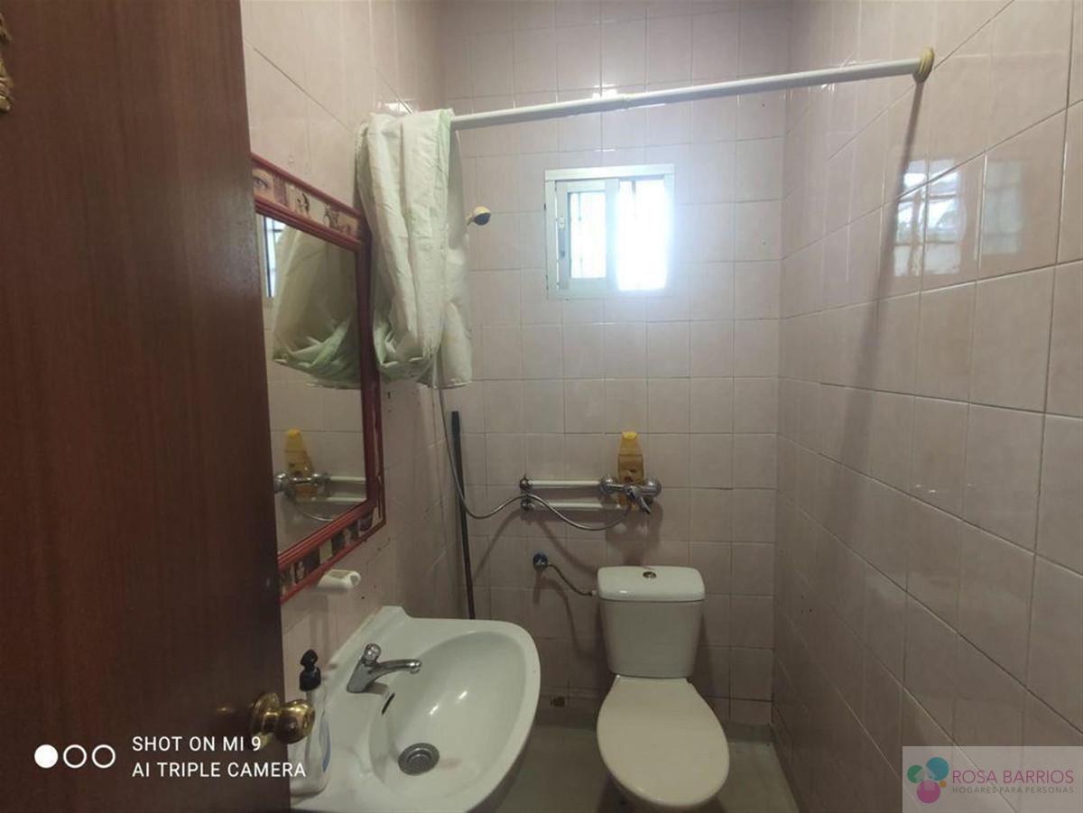 For sale of commercial in Marbella