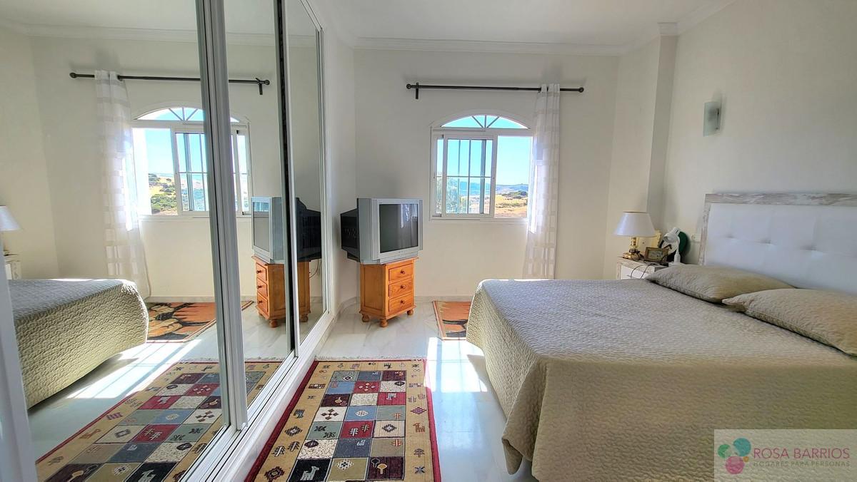 For sale of apartment in Estepona