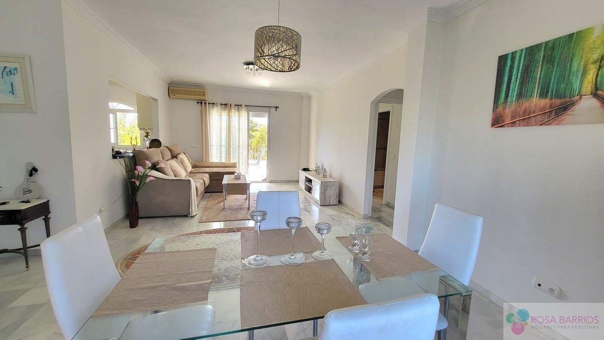 For sale of apartment in Estepona