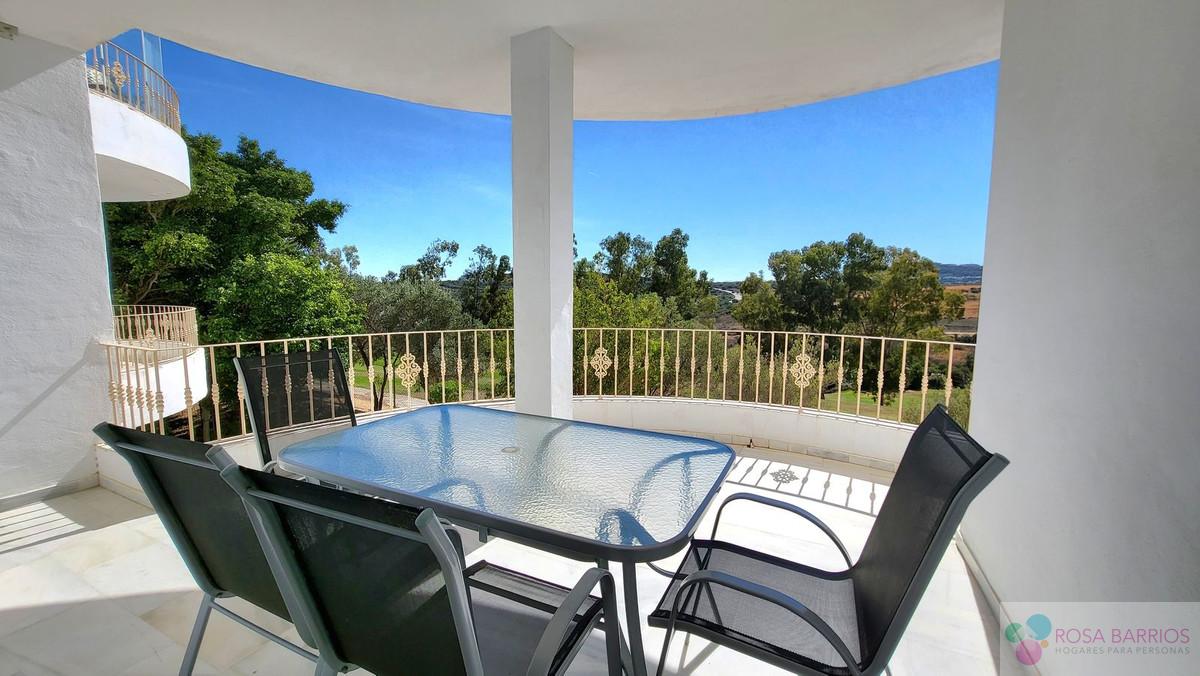 For sale of apartment in Estepona
