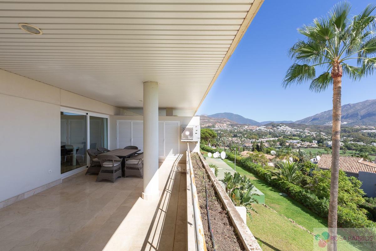 Zu verkaufen von appartement in
 Nueva Andalucía