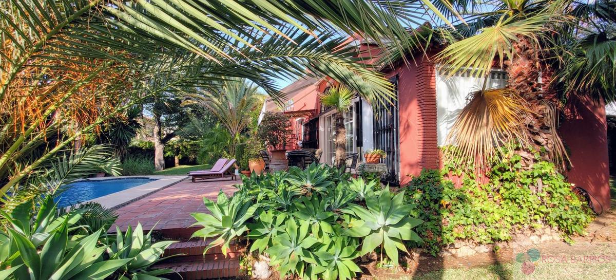 For sale of villa in Marbella