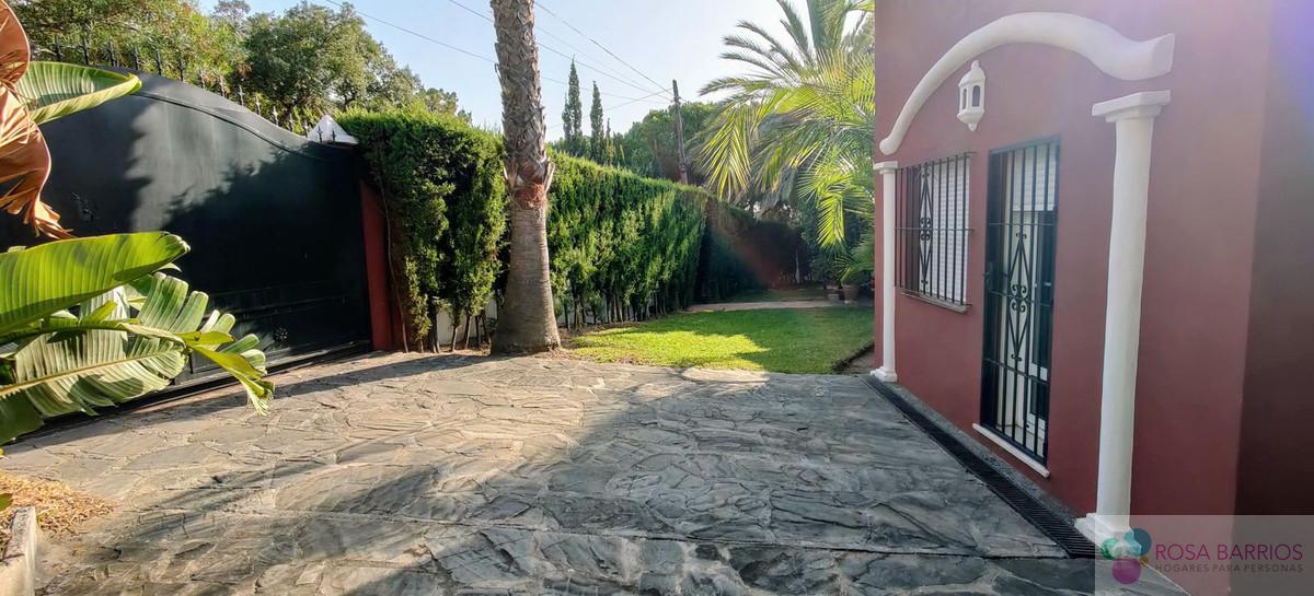 For sale of villa in Marbella