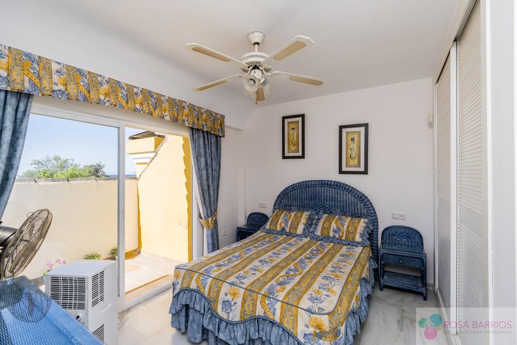 Zu verkaufen von penthouse in
 Marbella