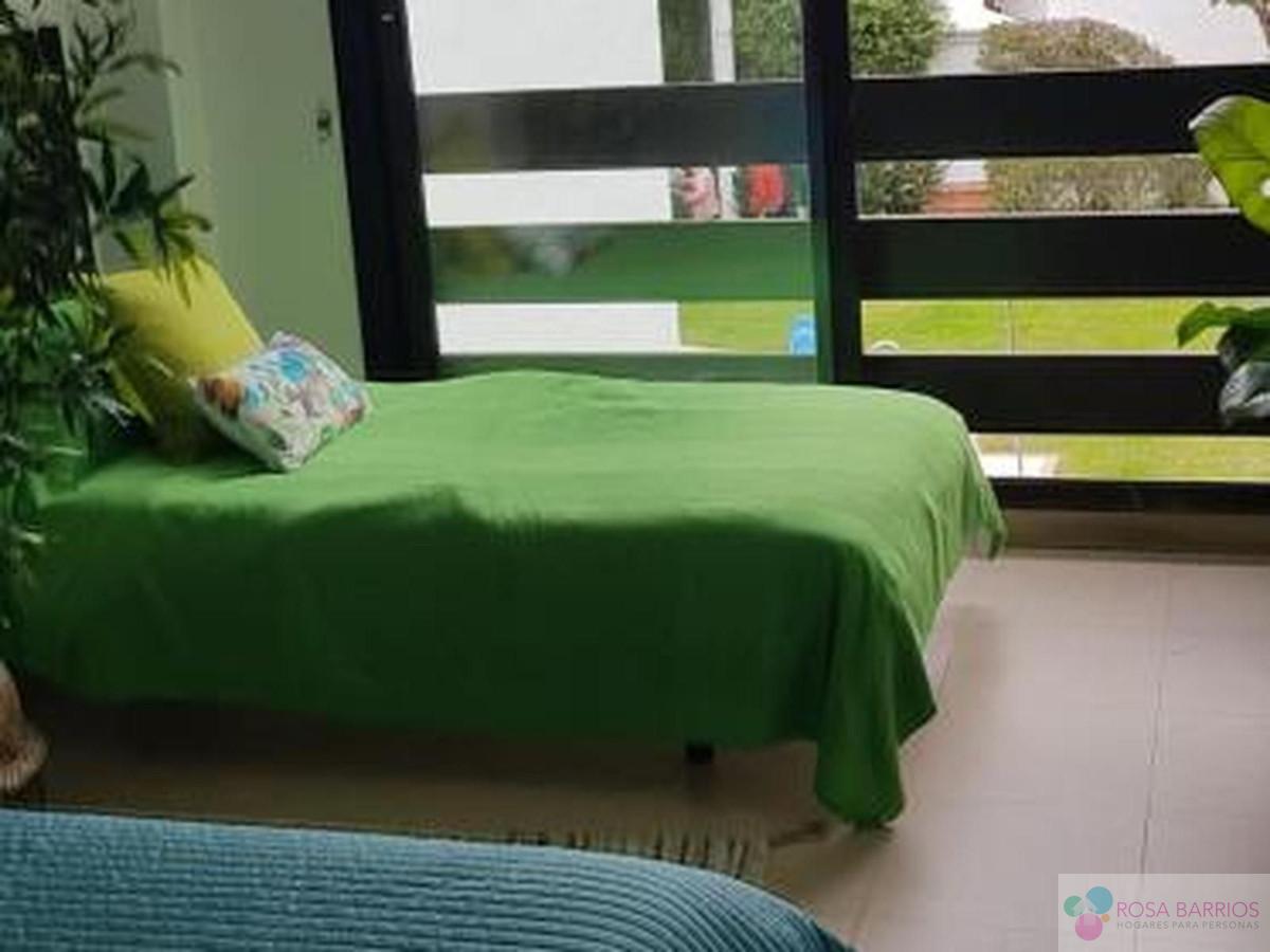 For sale of apartment in Nueva Andalucía