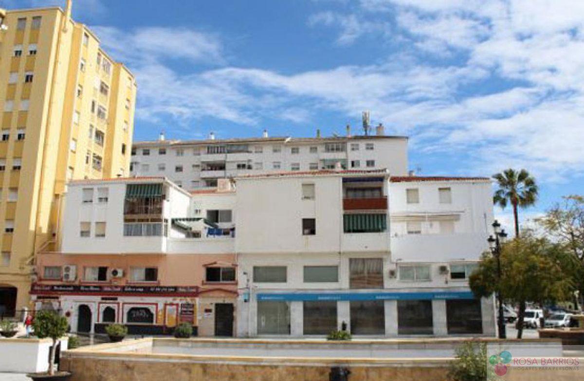 For rent of commercial in San Pedro de Alcántara