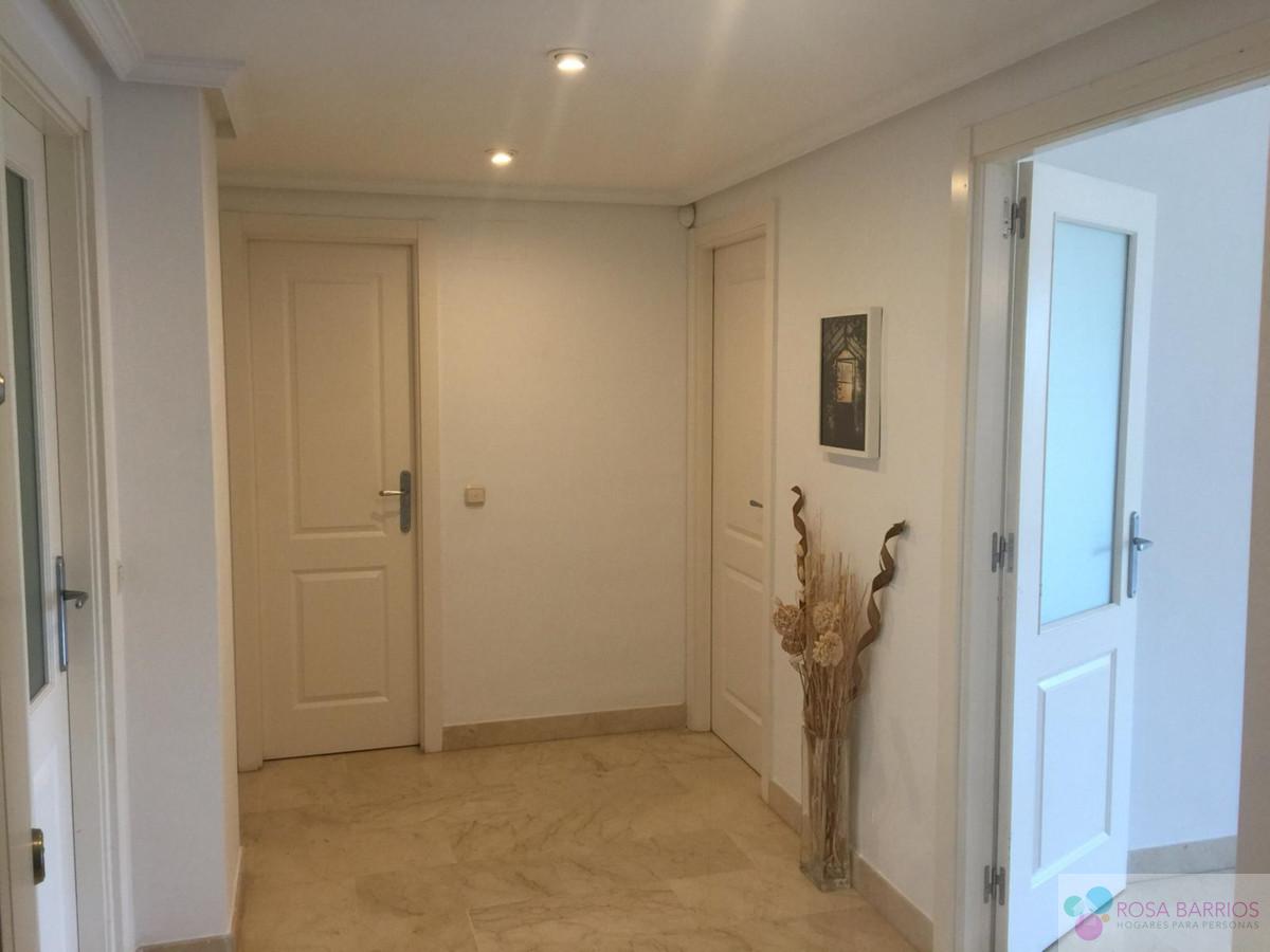 For sale of apartment in Marbella