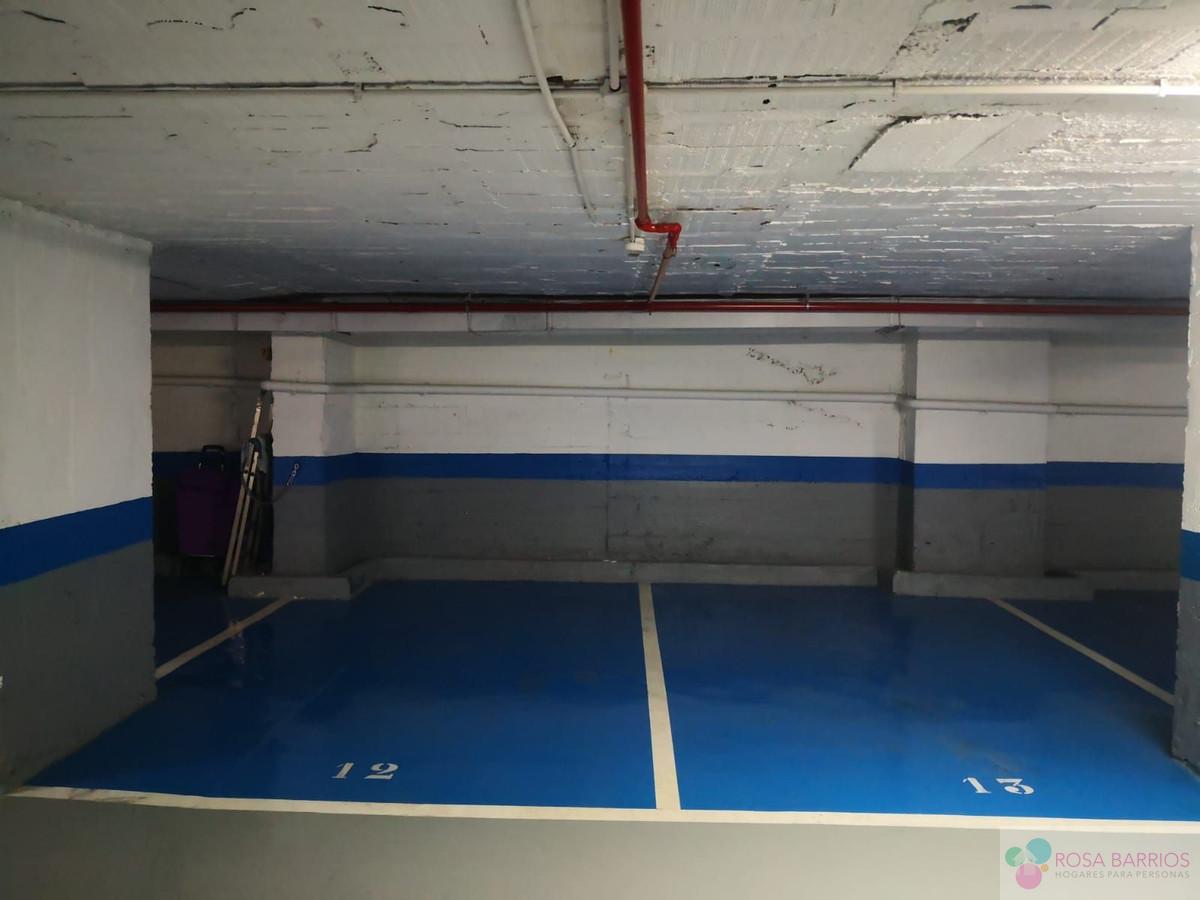 For sale of commercial in Marbella