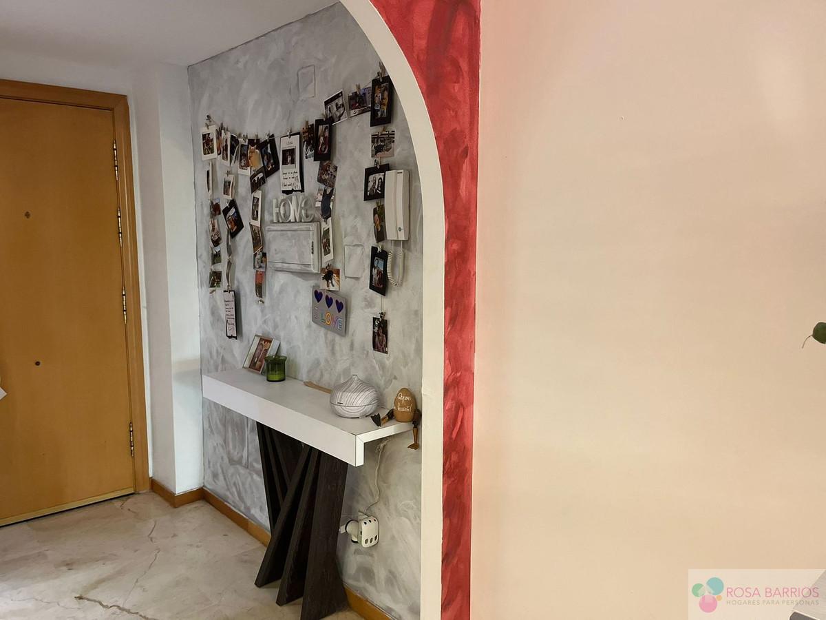 For sale of apartment in Guadalmina Alta