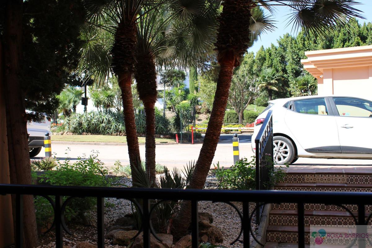 For sale of apartment in Estepona