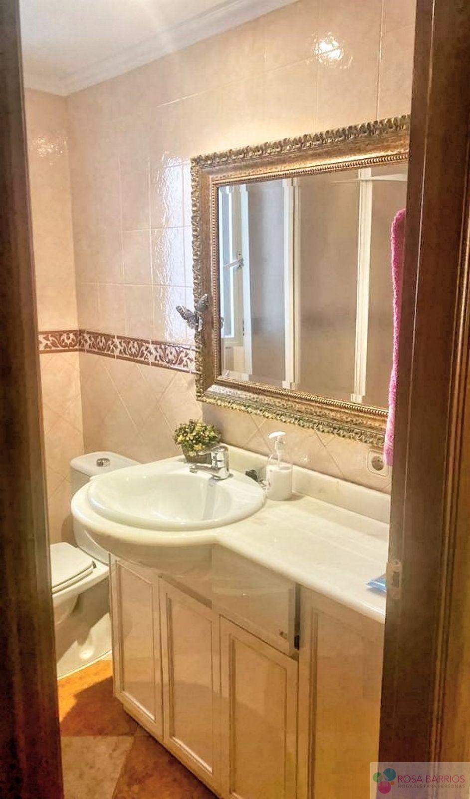 For sale of apartment in Marbella