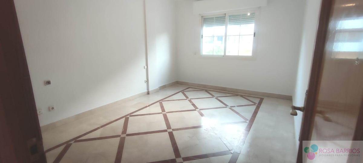 Zu verkaufen von appartement in
 Nueva Andalucía