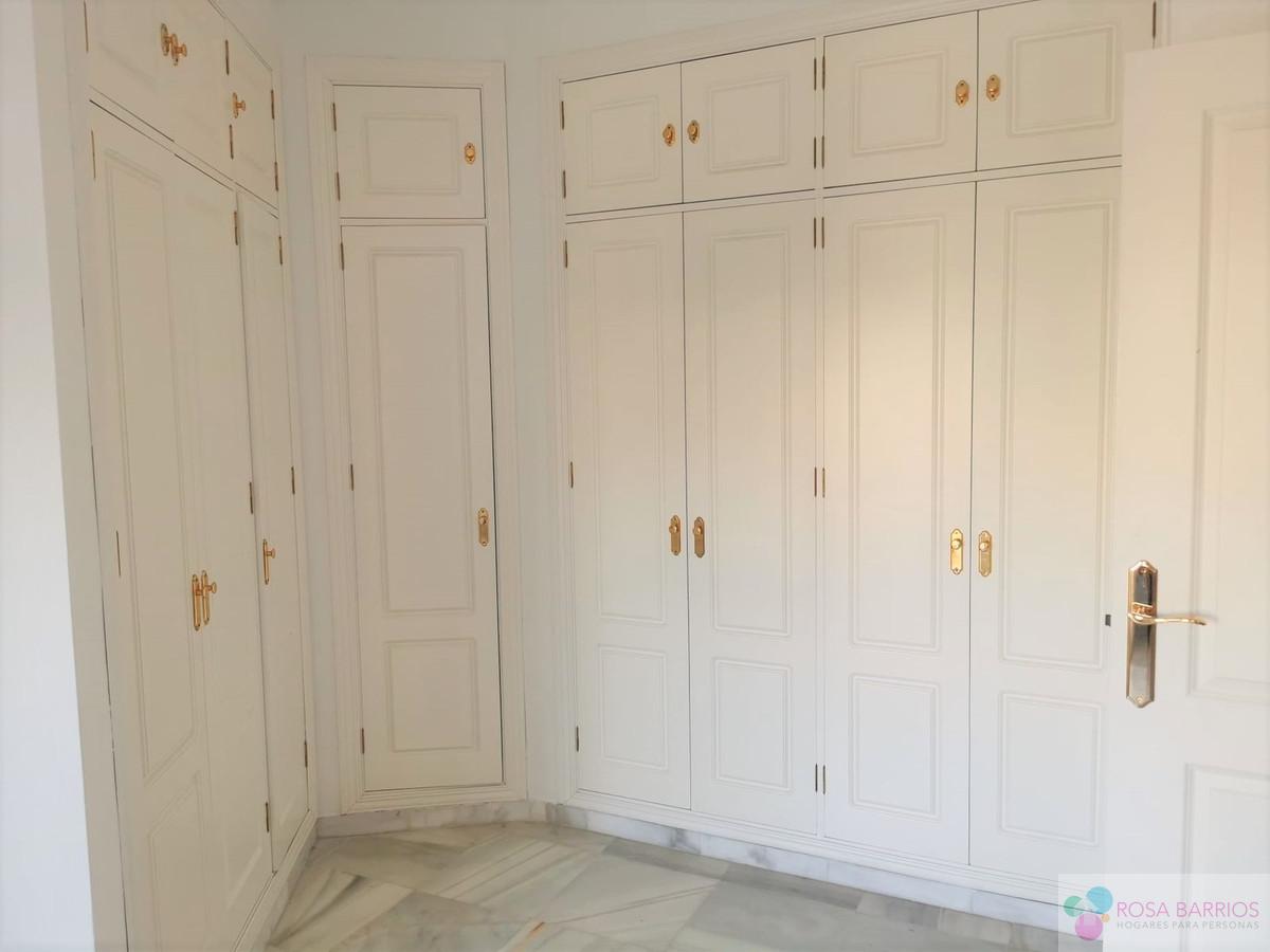 Venta de villa en Estepona