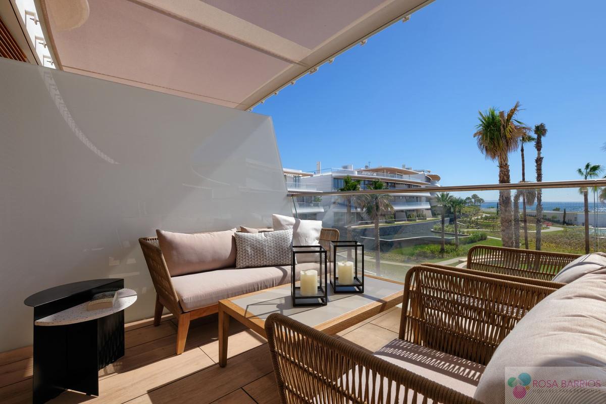For sale of apartment in Estepona