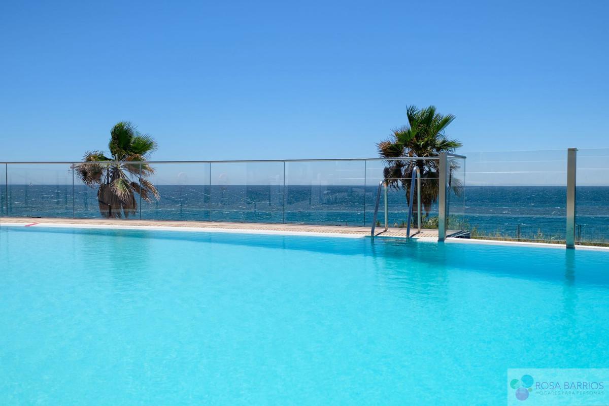 For sale of apartment in Estepona