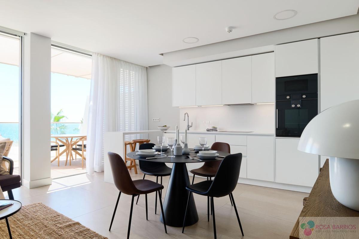For sale of apartment in Estepona