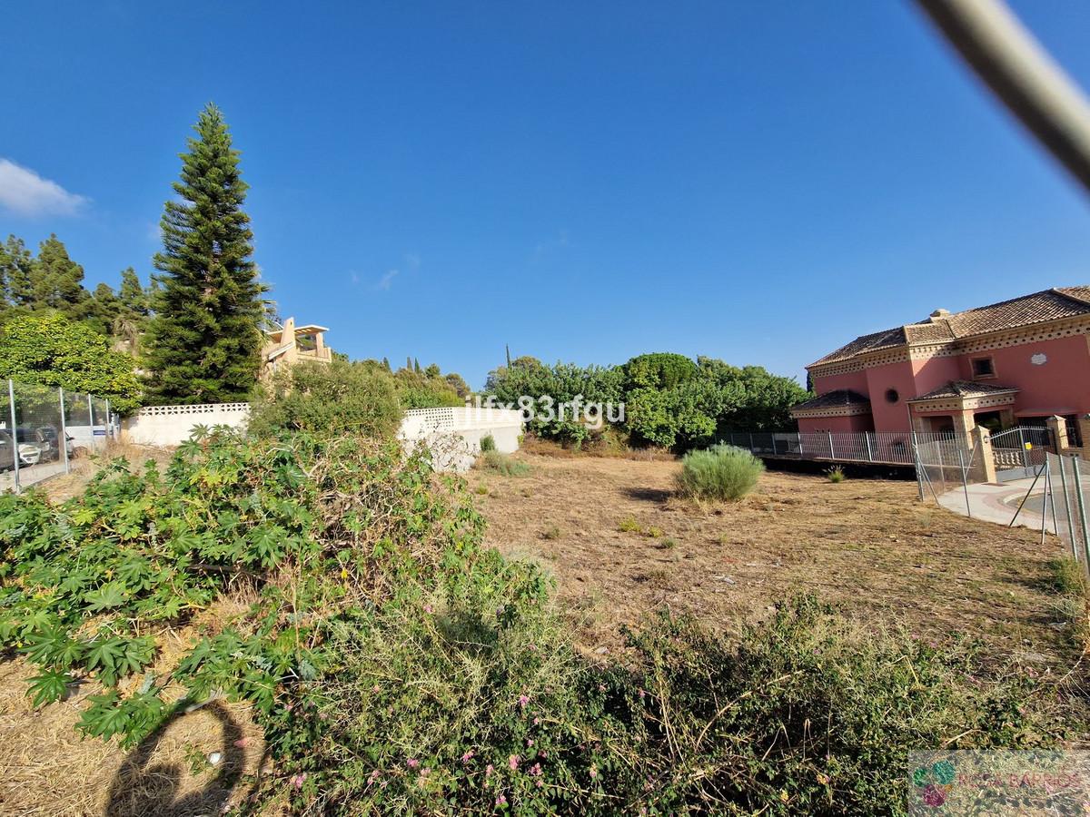 For sale of land in Marbella