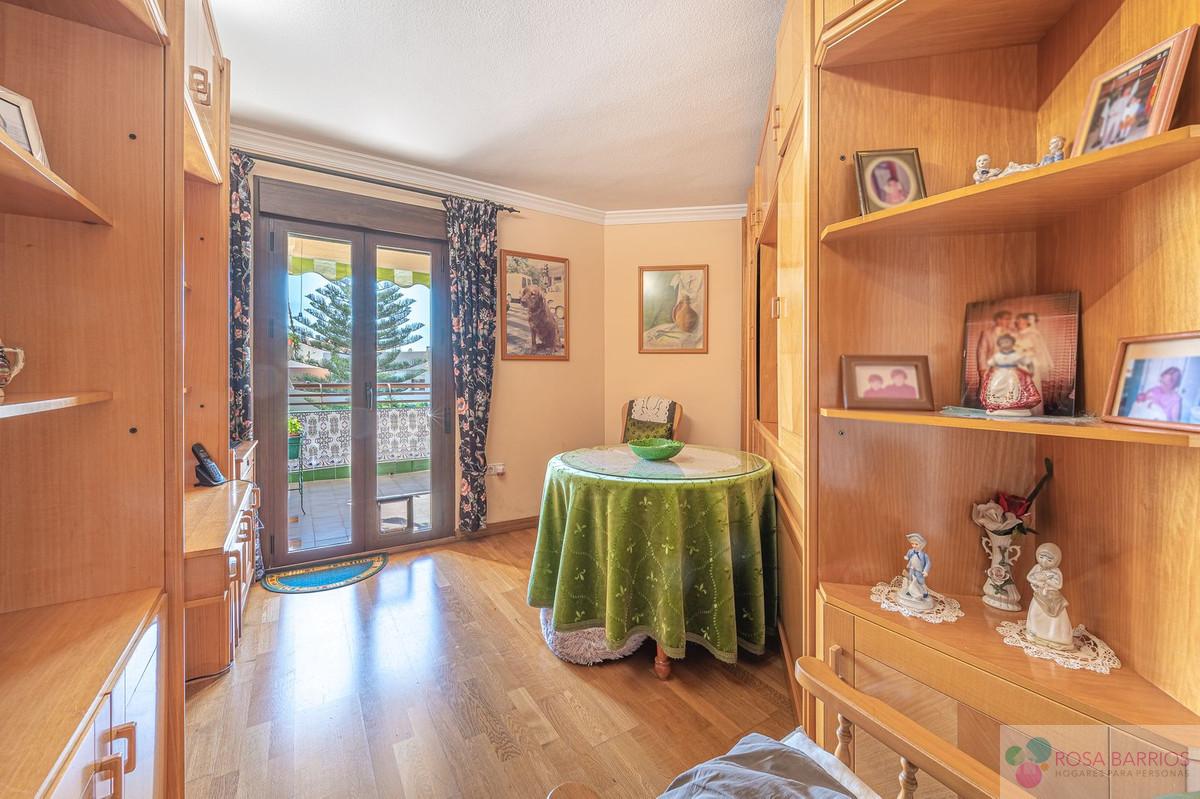 For sale of apartment in Estepona