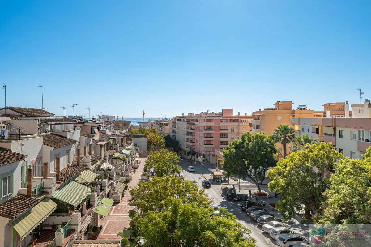 For sale of apartment in Estepona
