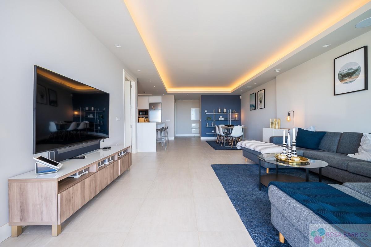 For sale of apartment in Nueva Andalucía