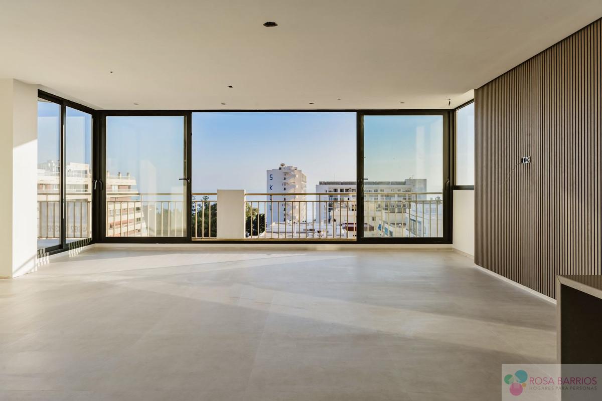 For sale of penthouse in Marbella