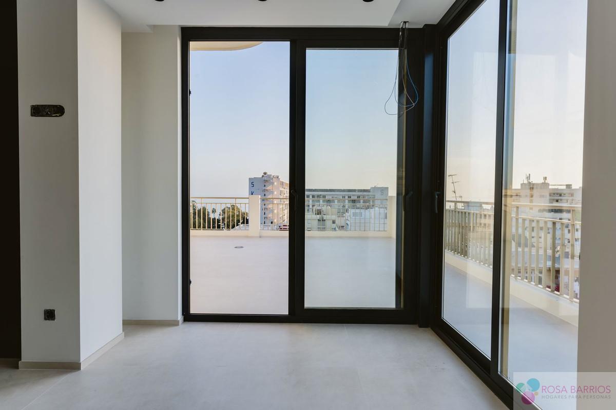 For sale of penthouse in Marbella
