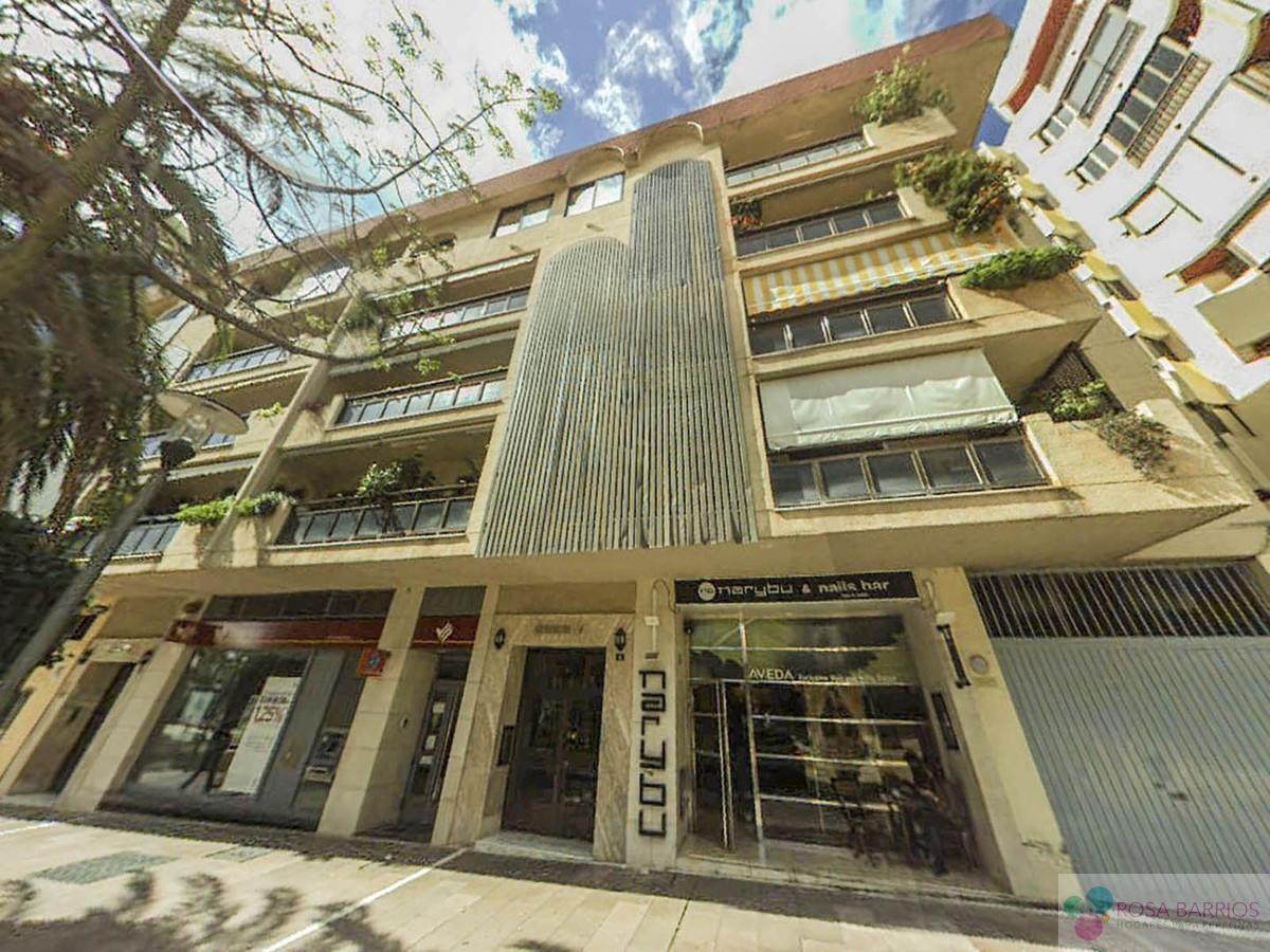 For sale of commercial in Marbella