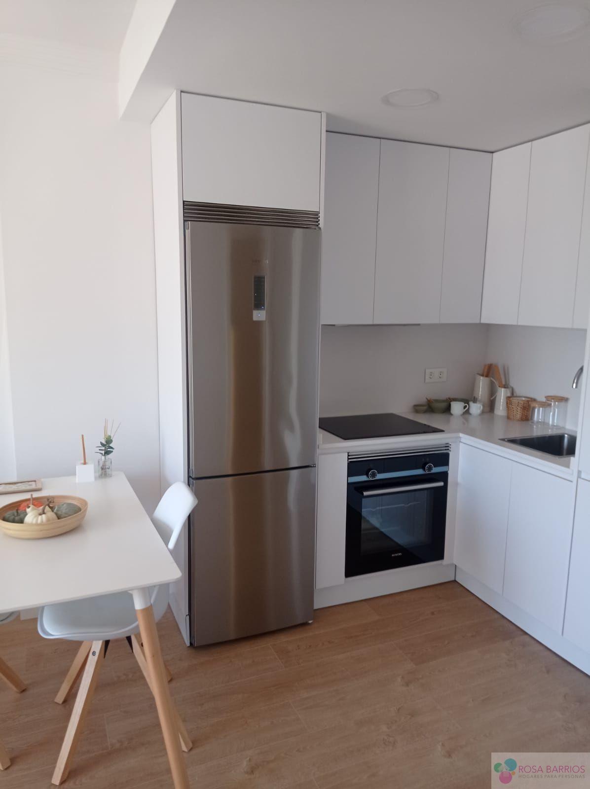 For sale of apartment in Nueva Andalucía
