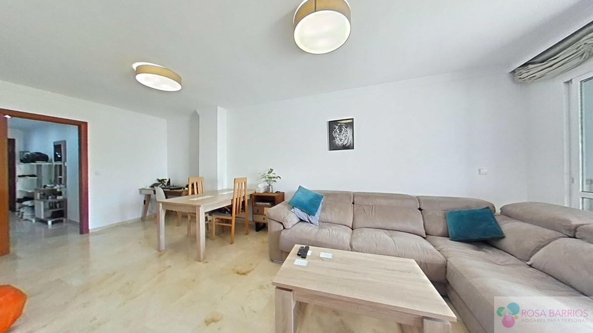 For sale of apartment in Marbella