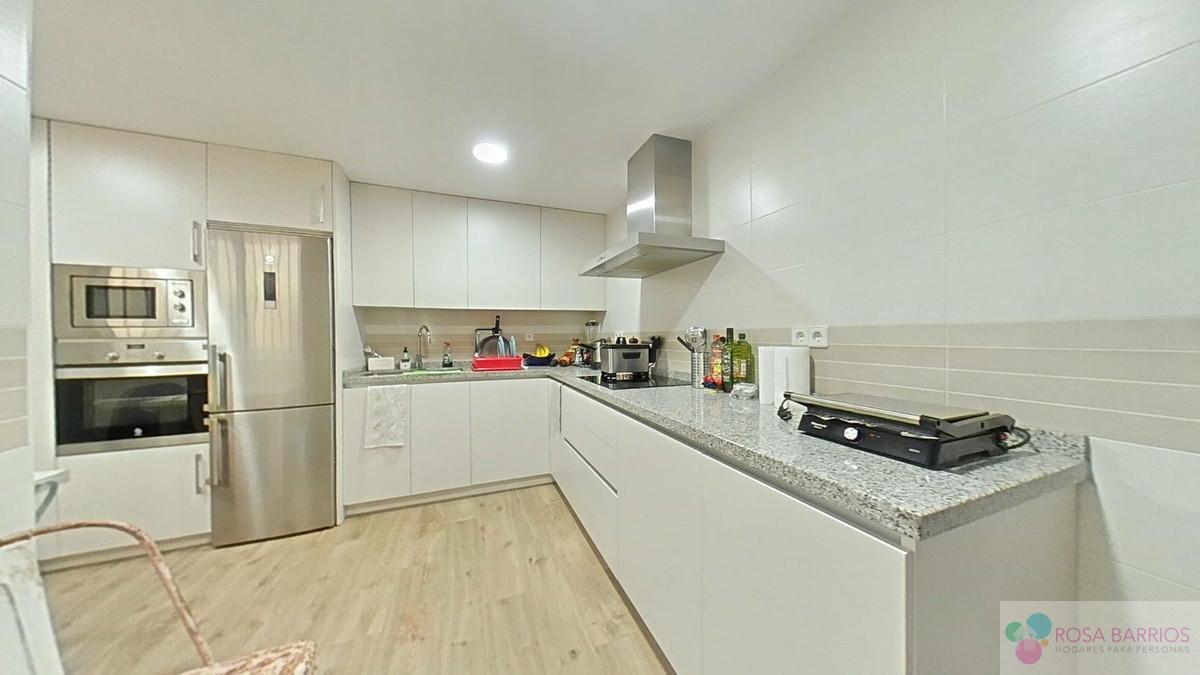 For sale of apartment in Marbella