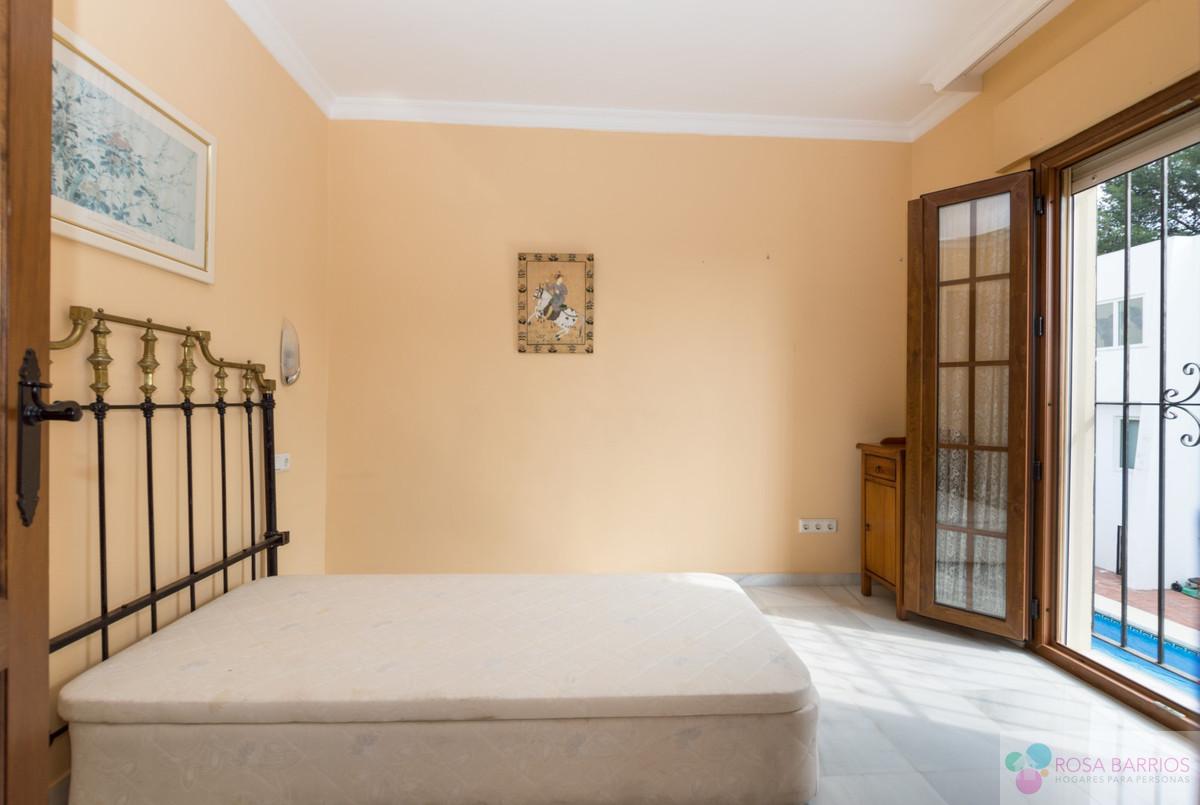 Venta de villa en Nueva Andalucía