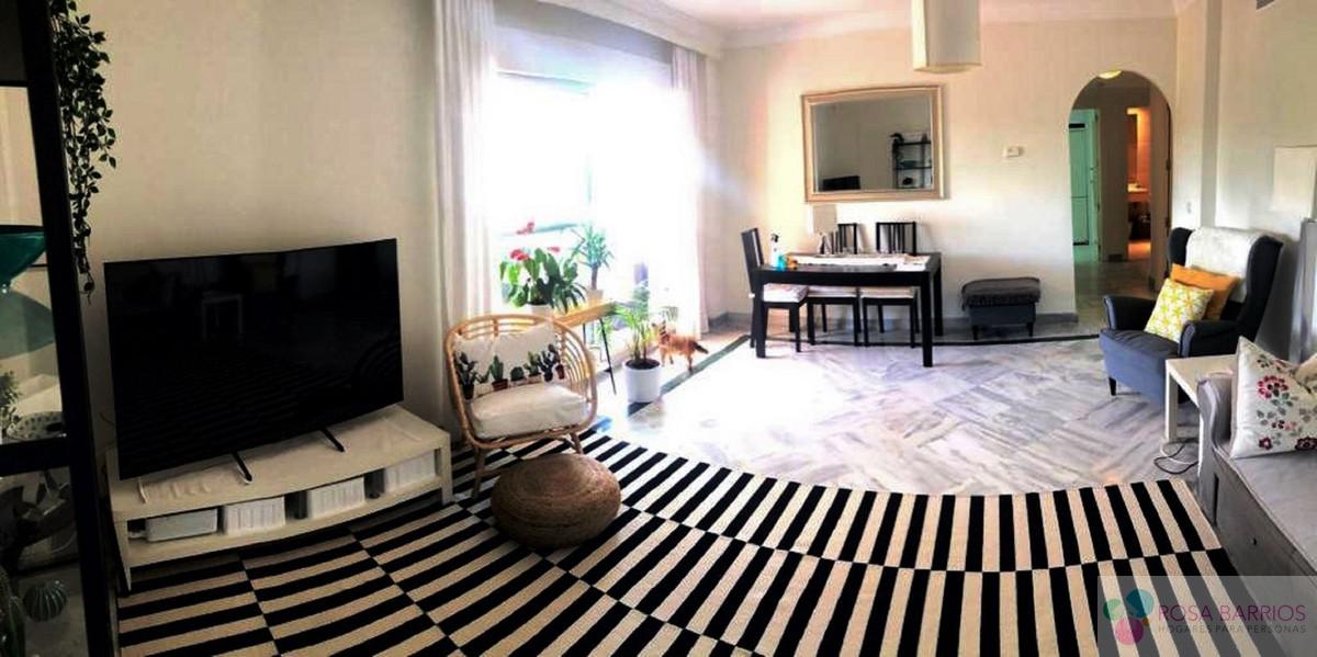 For sale of apartment in Puerto Banús