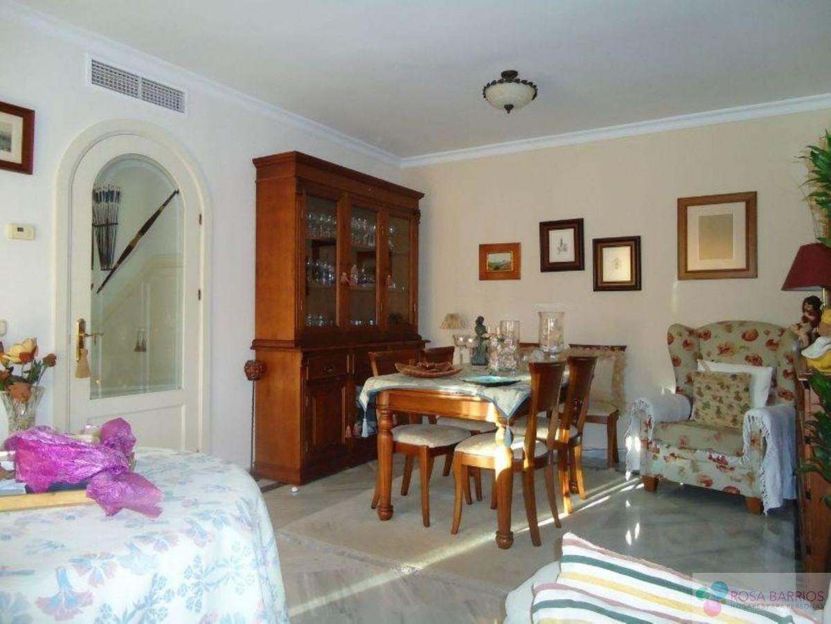 For sale of penthouse in Marbella