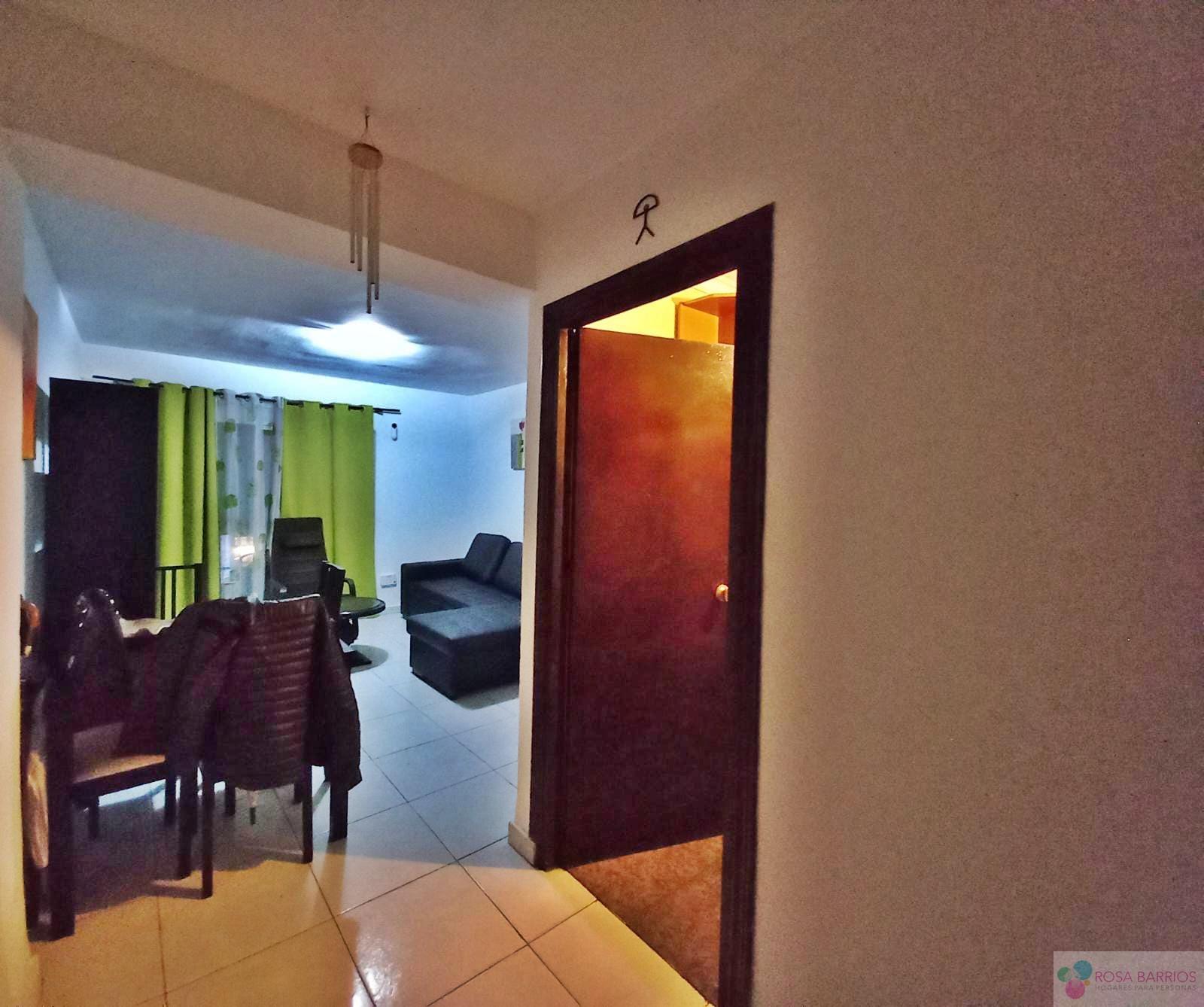 For sale of flat in San Pedro de Alcántara