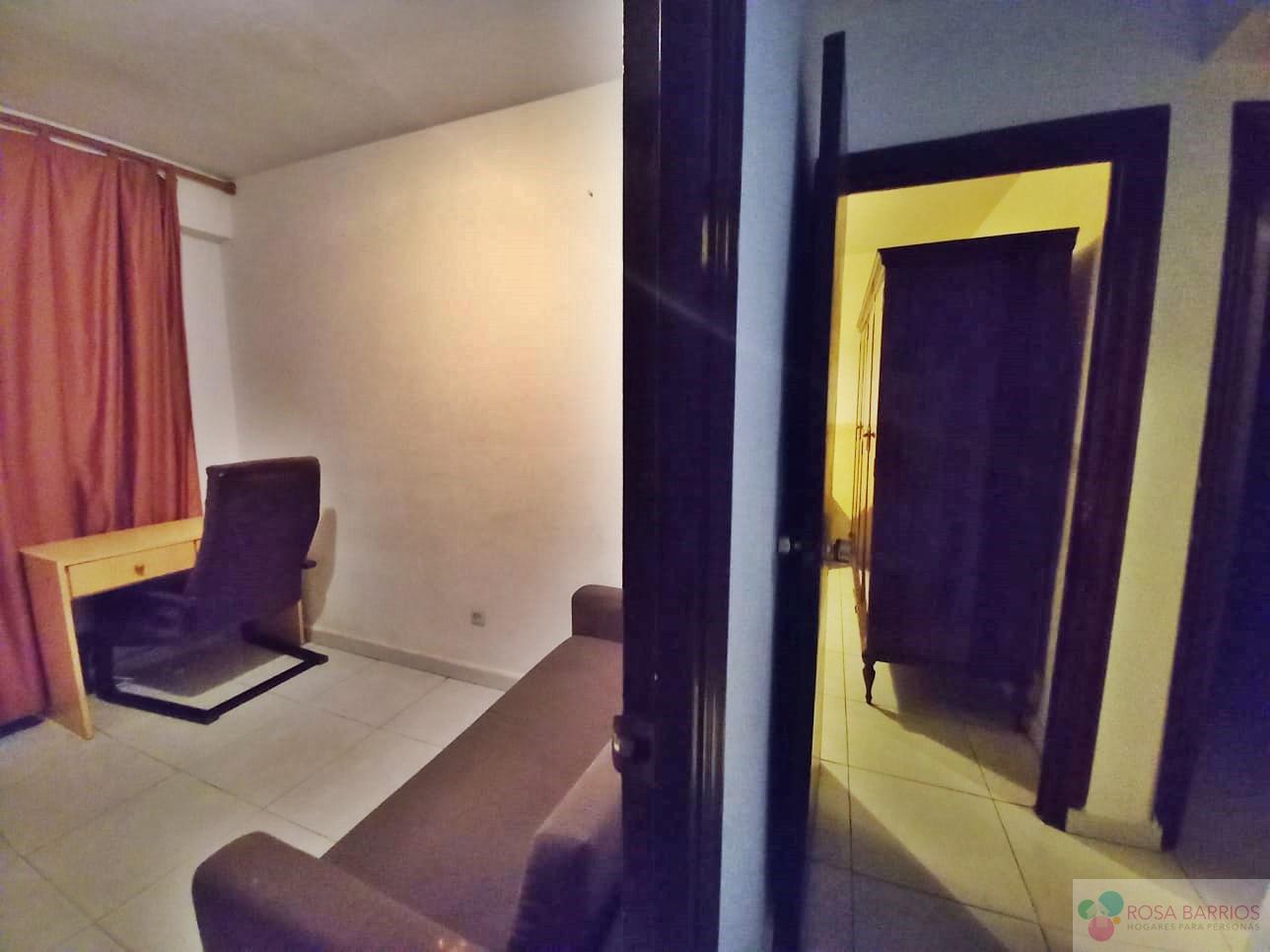 For sale of flat in San Pedro de Alcántara
