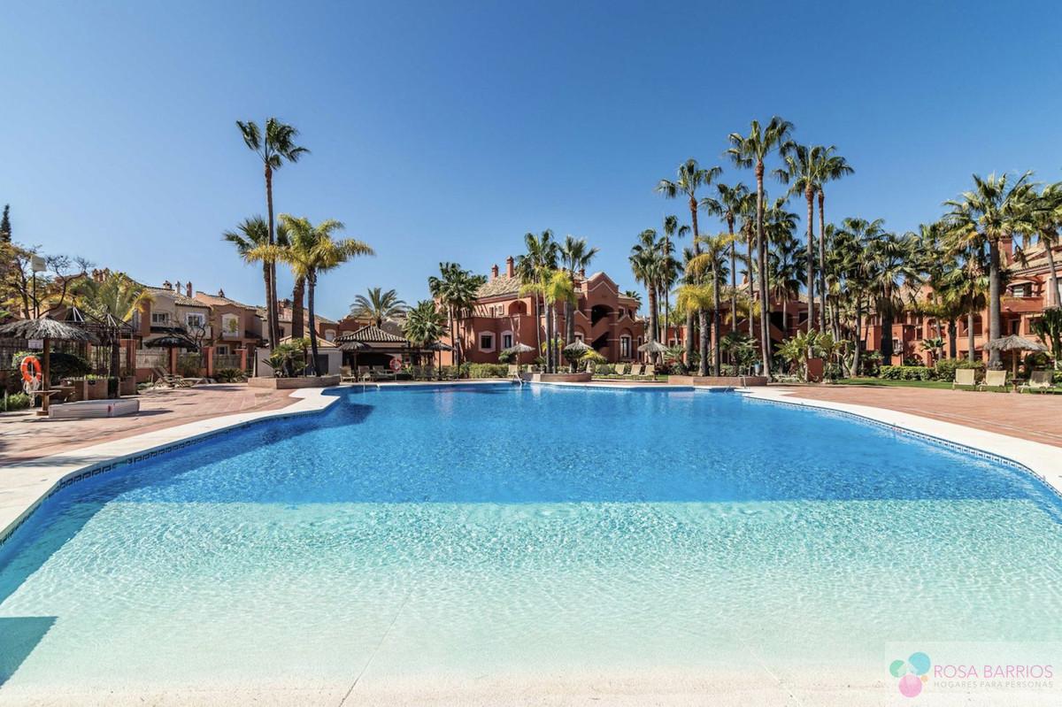 Venta de apartamento en Puerto Banús