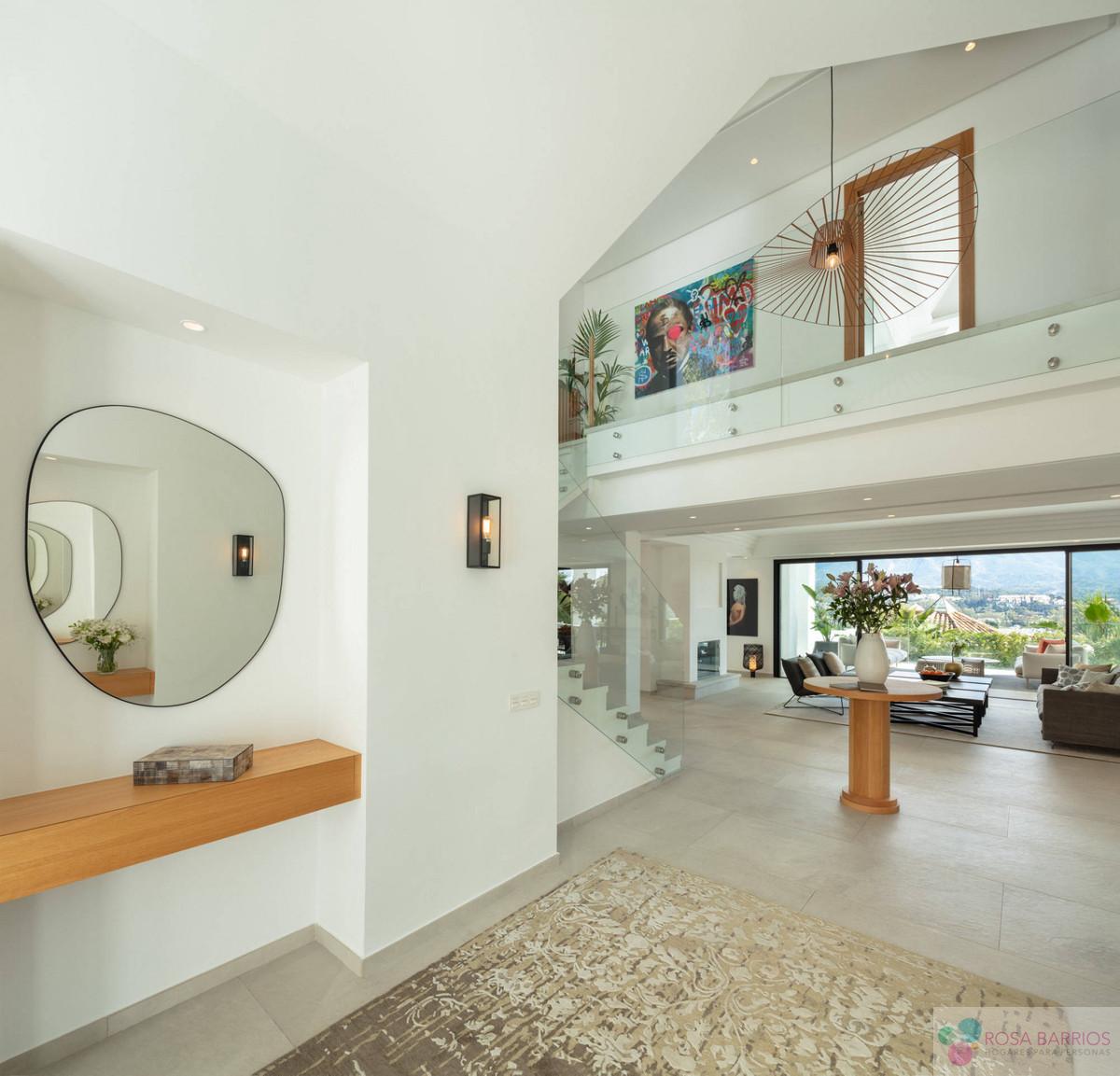 Venta de villa en Nueva Andalucía