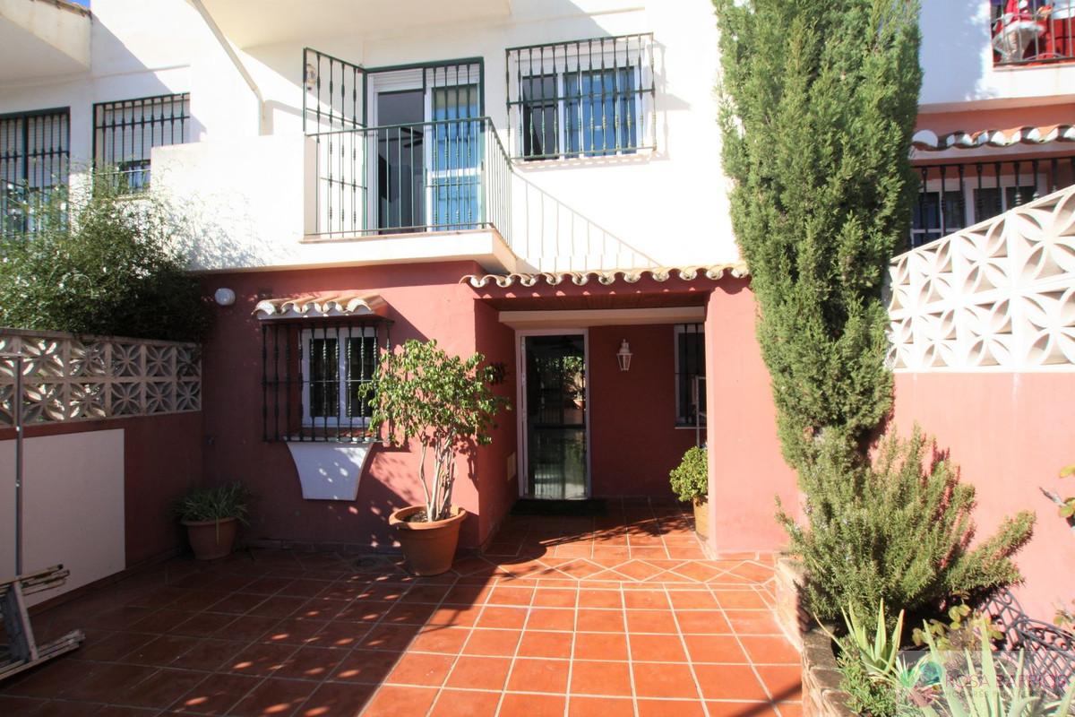 Zu verkaufen von villa in
 Marbella