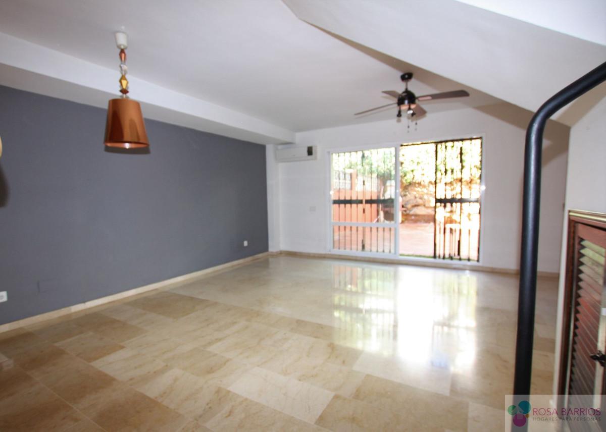 Zu verkaufen von villa in
 Marbella