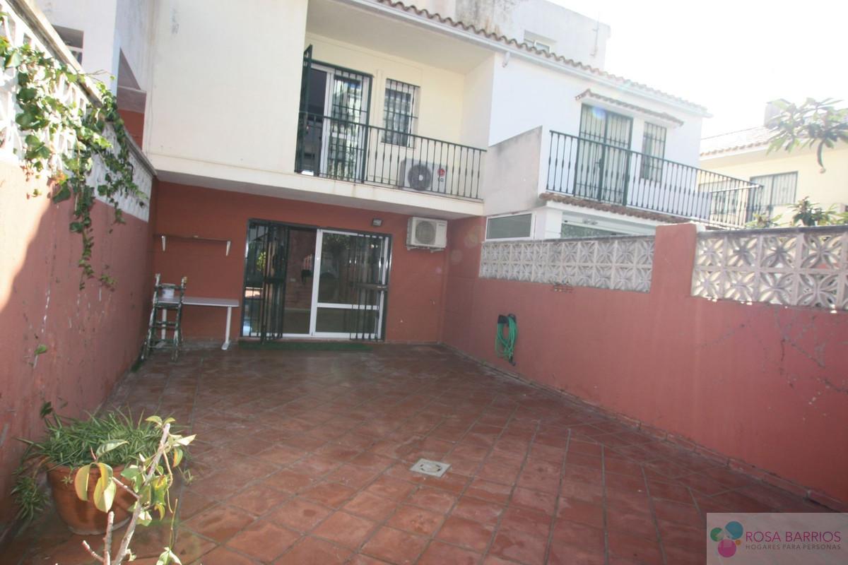 Zu verkaufen von villa in
 Marbella